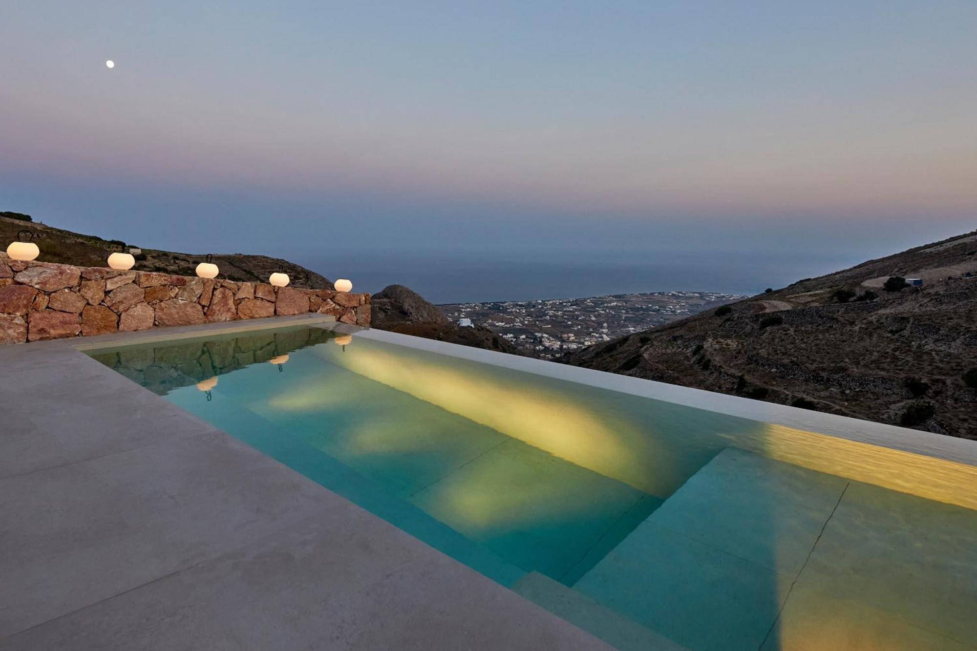 Santorini Sky, The Retreat Villa Pýrgos Екстериор снимка